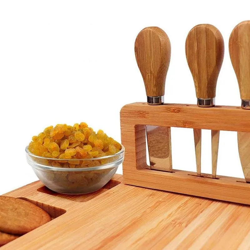 Planche à fromage en bambou avec porte-accessoires