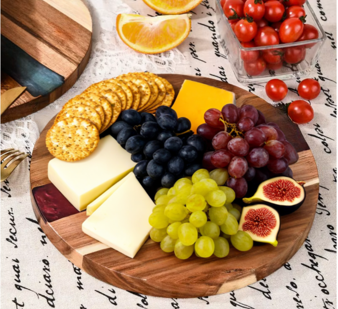 Plateau de fromage en bois et résine epoxy